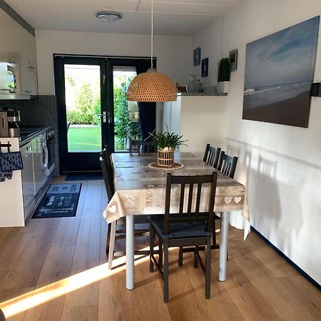 Vakantiewoning Ouddorp - kindervriendelijk Buitenkant foto